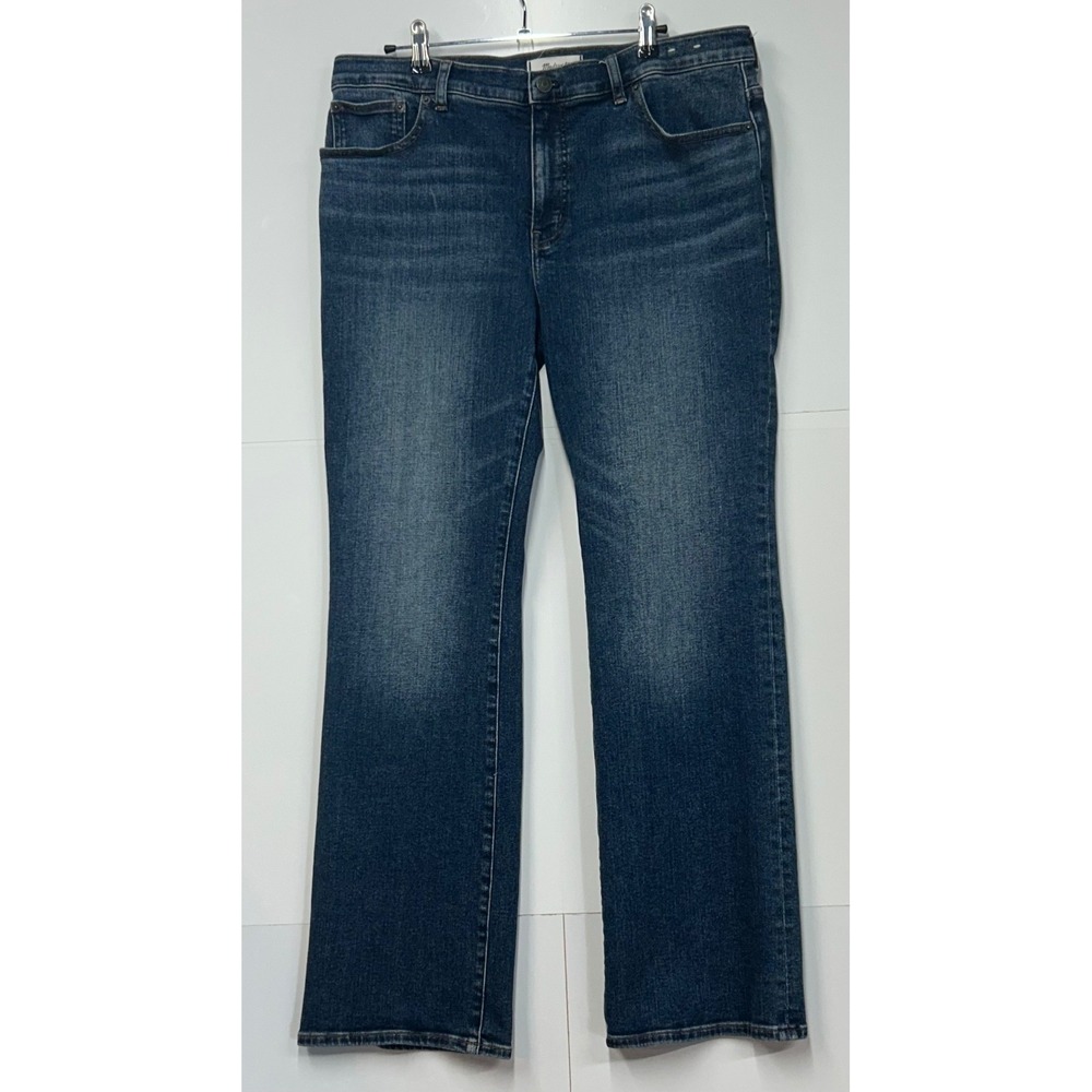 Madewell Kick Out Full Length Jeans Dark Wash High Rise Size 32 DM9225